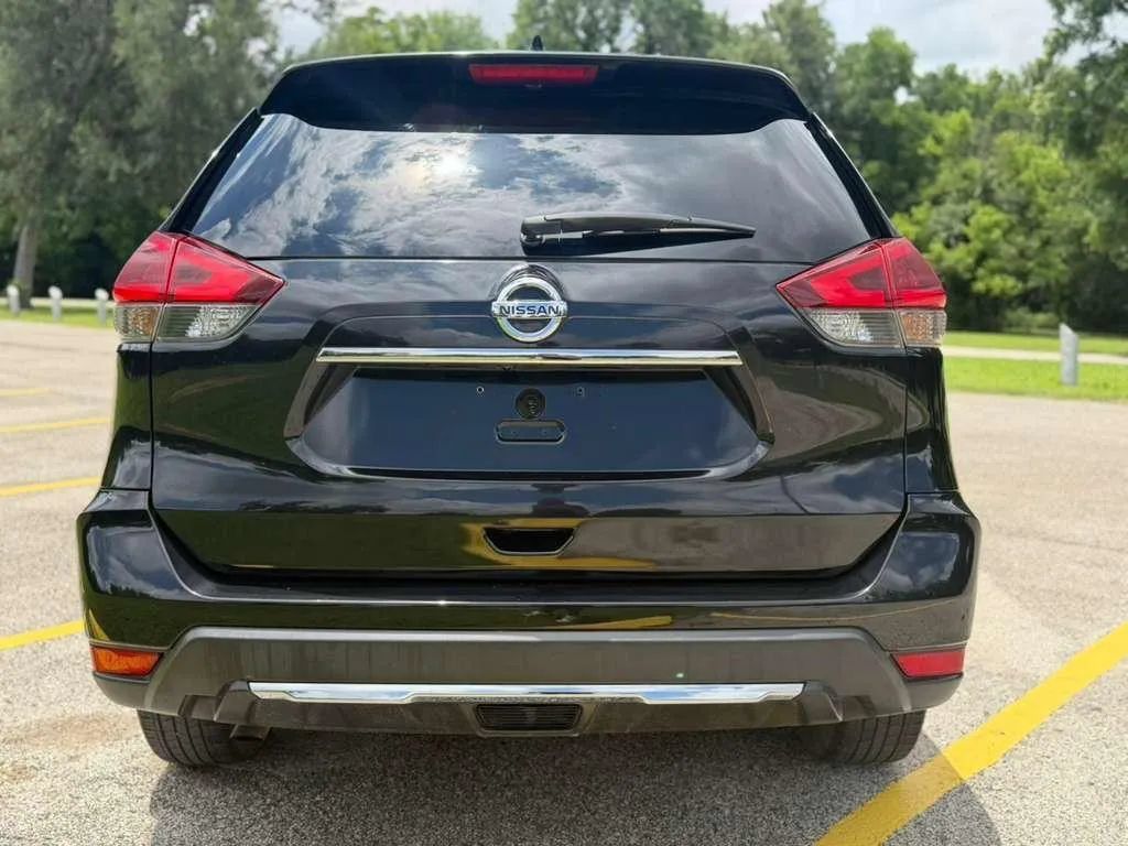 Used 2018 Nissan Rogue SL FWD image 6