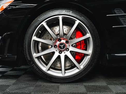 Used 2015 Mercedes-Benz SL 63 AMG image 14