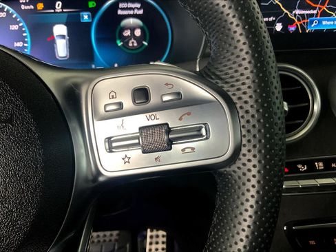 Certified 2022 Mercedes-Benz GLC 300 4MATIC image 25