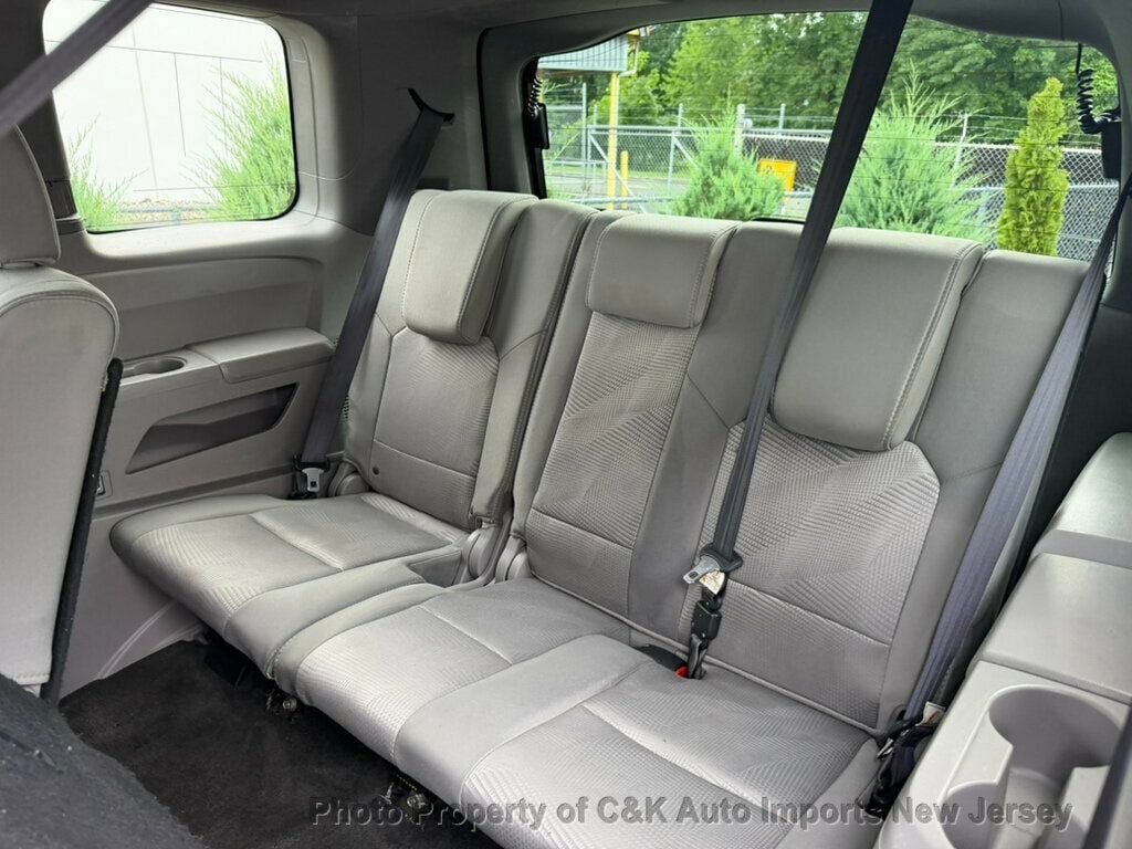 Used 2014 Honda Pilot LX image 12
