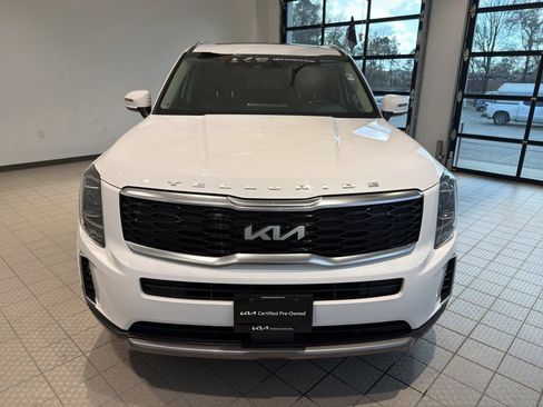 Used 2022 Kia Telluride S image 8