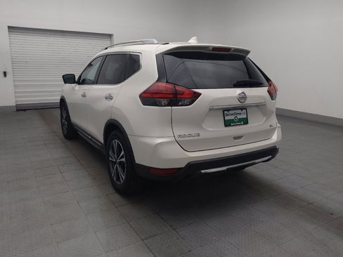 Used 2017 Nissan Rogue SL w/ SL Premium Package FWD image 5