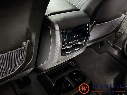 Used 2023 Jeep Grand Cherokee L Limited w/ Luxury Tech Group II image 27