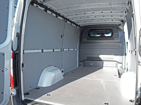 New 2025 Mercedes-Benz Sprinter 2500 image 6