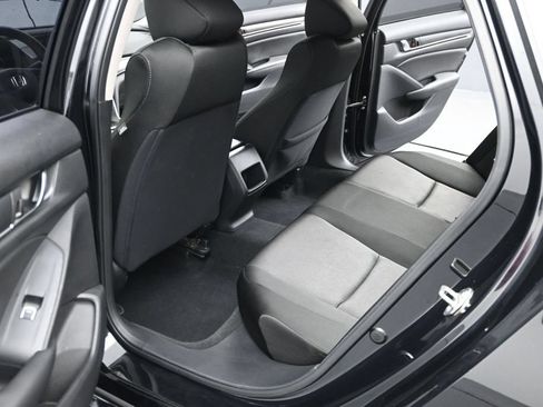 Used 2020 Honda Accord LX image 11