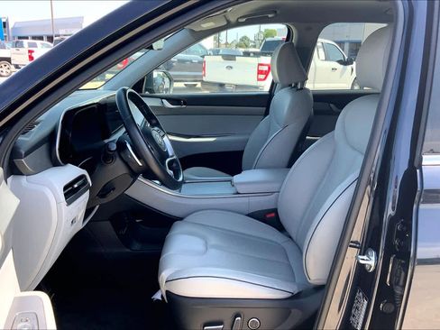 Used 2025 Hyundai Palisade SEL image 8