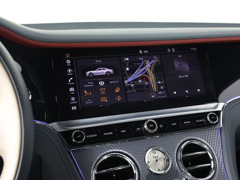 Used 2024 Bentley Continental GT Mulliner AWD/4WD image 22