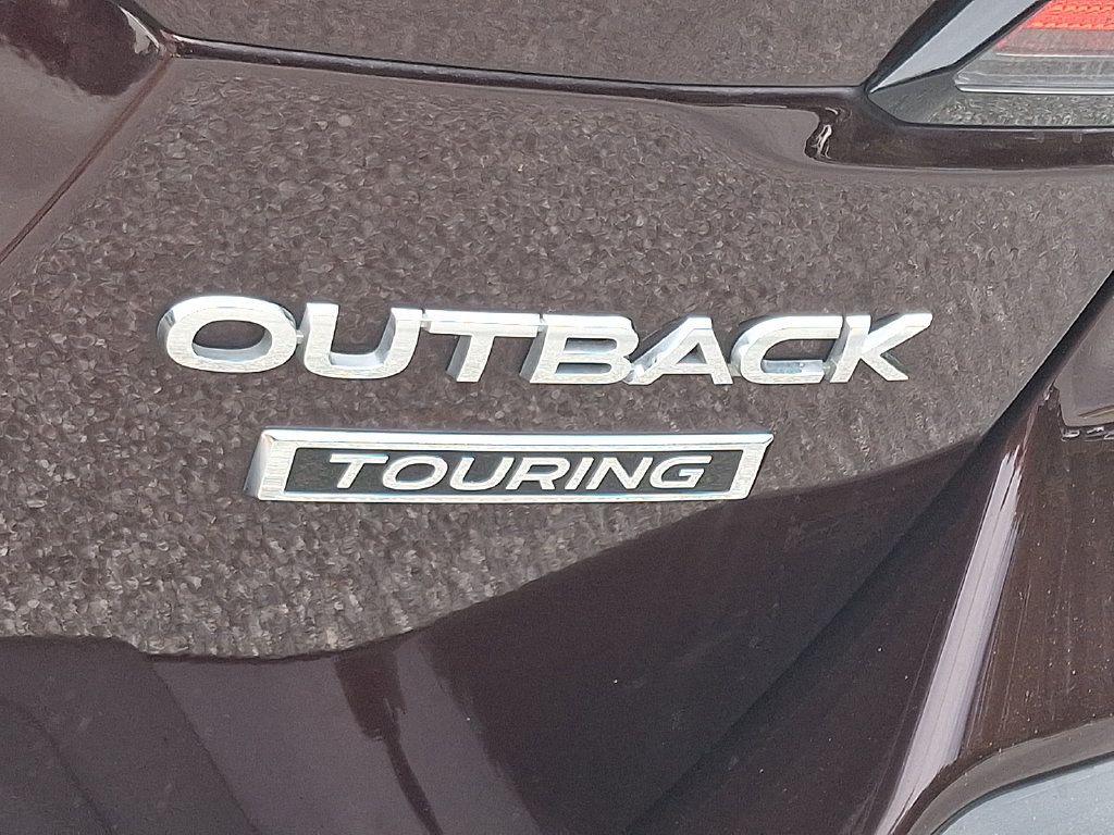 Used 2025 Subaru Outback Touring AWD/4WD image 32