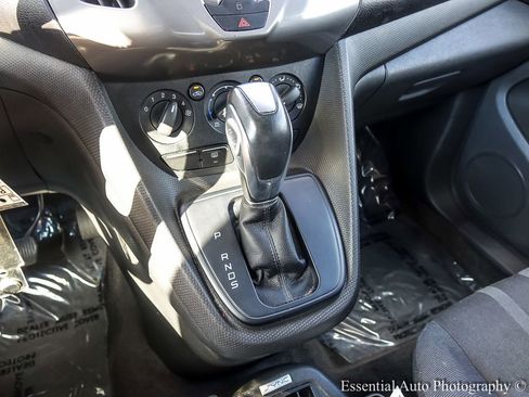 Used 2016 Ford Transit Connect XLT image 18
