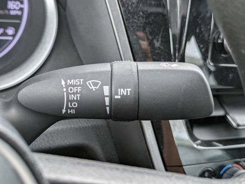 Used 2022 Toyota Camry LE FWD image 33