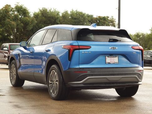 Used 2024 Chevrolet Blazer EV LT AWD/4WD image 5
