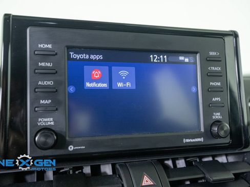 Used 2022 Toyota RAV4 XLE w/ Convenience Package AWD/4WD image 19