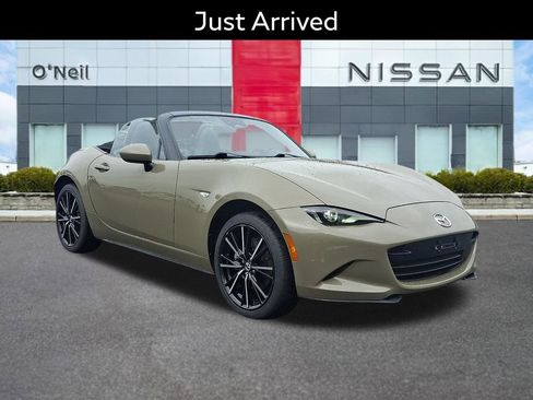 Used 2024 MAZDA MX-5 Miata Grand Touring w/ Weather Package RWD image 1