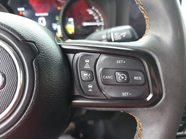 Used 2024 Jeep Wrangler Unlimited w/ Convenience Group AWD/4WD image 9