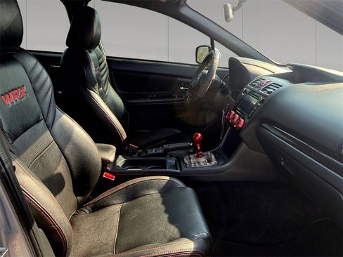 Used 2019 Subaru WRX Base image 17