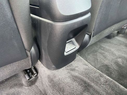 Certified 2025 Hyundai Elantra Sport FWD image 13