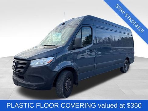 Used 2019 Mercedes-Benz Sprinter 170 image 3