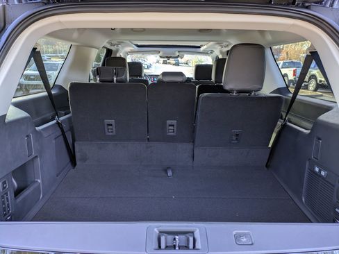 New 2025 Ford Expedition Max Platinum w/ Driver's Package image 33