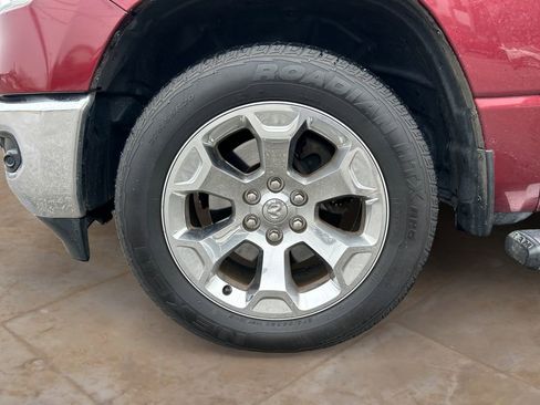 Used 2019 RAM 1500 Big Horn image 14