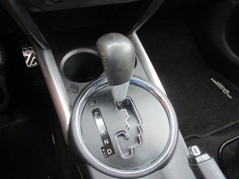 Used 2013 Mitsubishi Outlander Sport LE FWD image 13