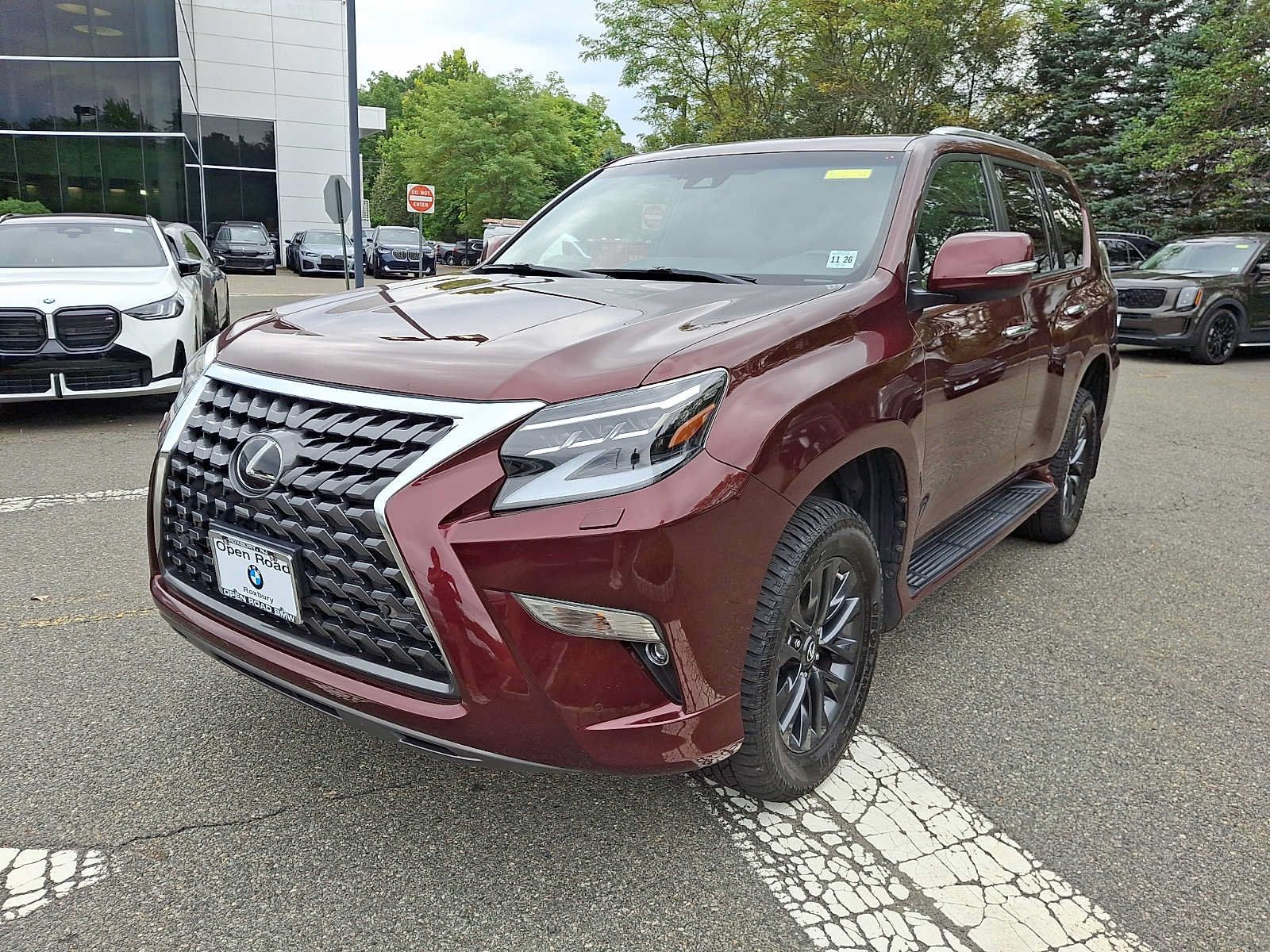 Used 2021 Lexus GX 460 Premium w/ Premium Package AWD/4WD image 3