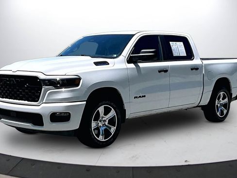 Certified 2025 RAM 1500 Tradesman AWD/4WD image 4