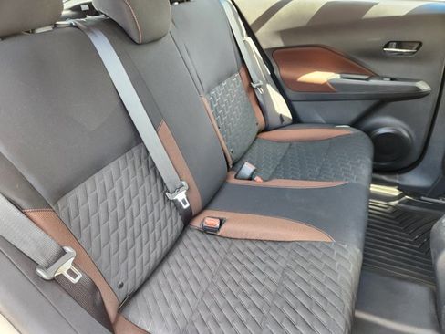Certified 2023 Nissan Kicks SR FWD image 15
