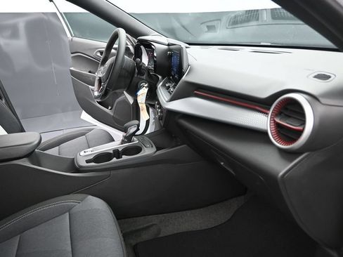 New 2026 Chevrolet Trax RS FWD image 23