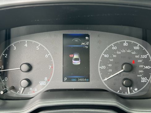 Used 2025 Toyota Corolla LE FWD image 16