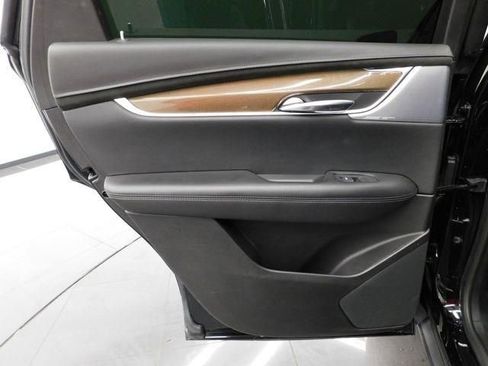 Used 2021 Cadillac XT5 Sportv w/ Platinum Package image 22