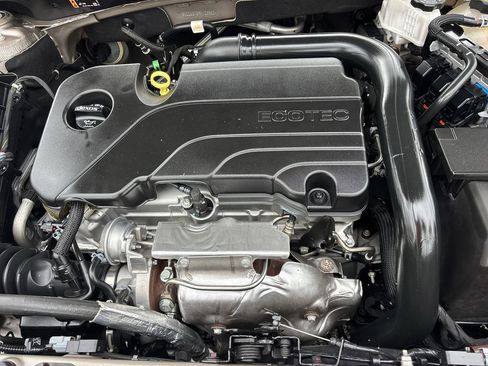 Used 2024 Chevrolet Malibu LT FWD image 10