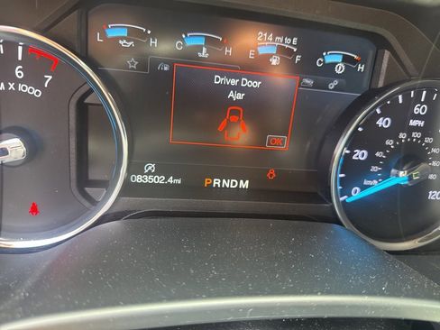 Used 2018 Ford Expedition XLT w/ Equipment Group 202A image 18