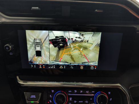 Used 2026 GMC Sierra 1500 Denali Ultimate AWD/4WD image 13