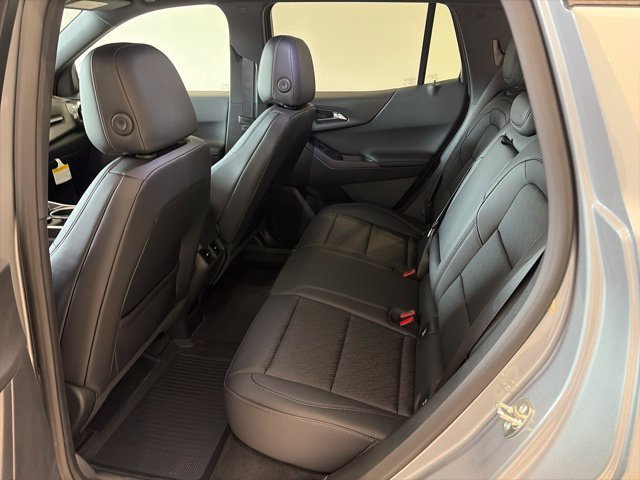 New 2027 Chevrolet Equinox LT w/ Convenience Package II FWD image 13