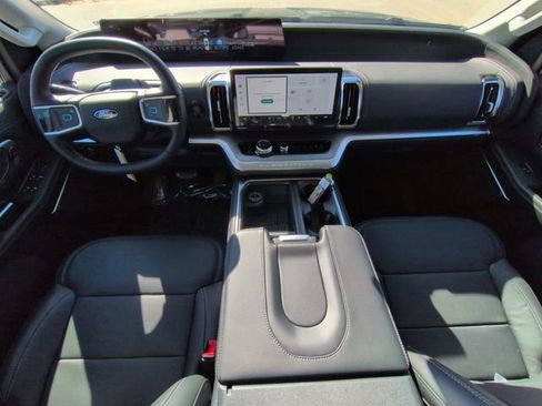 New 2026 Ford Expedition Max Platinum w/ Driver's Package image 15