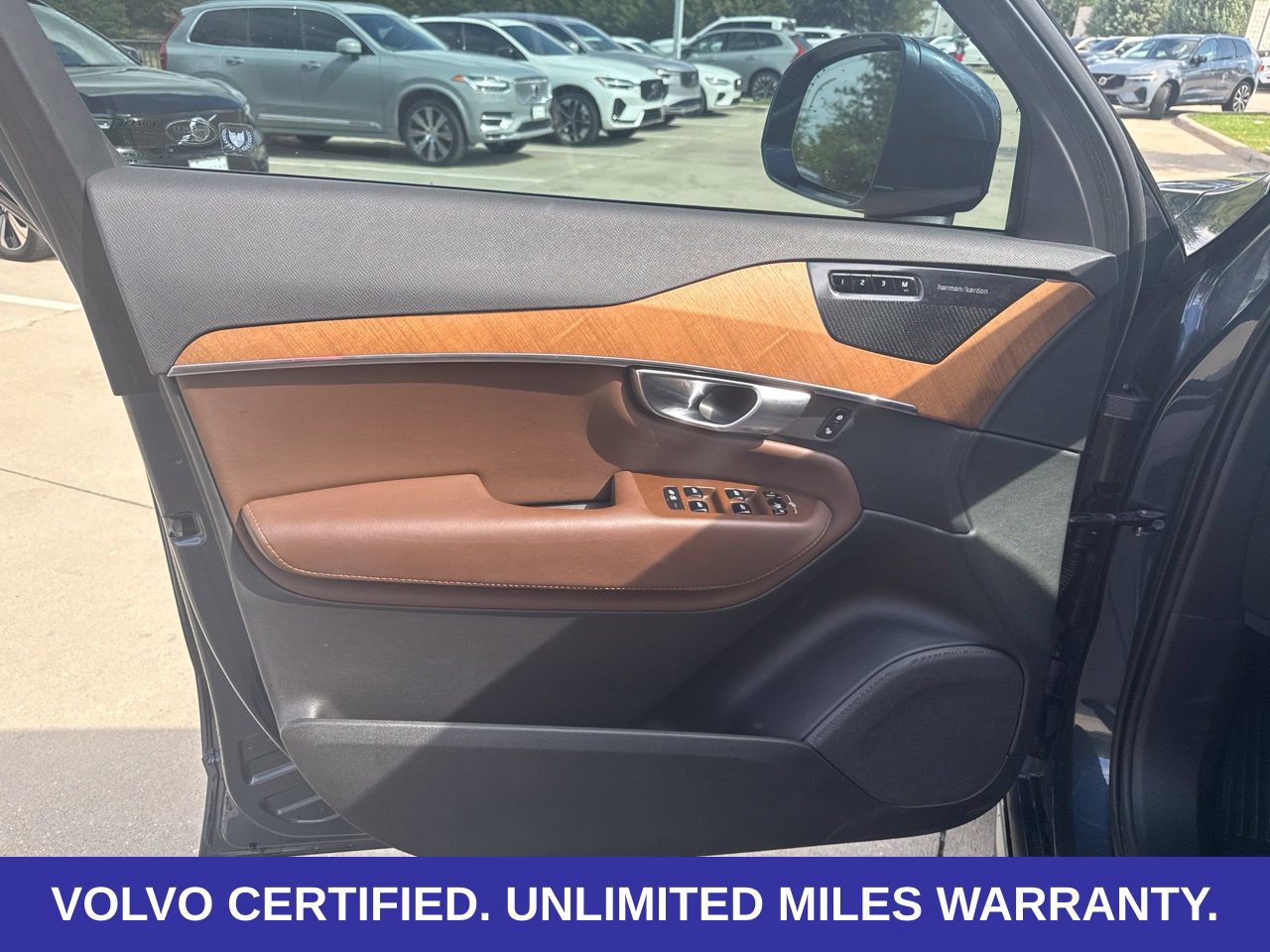 Used 2023 Volvo XC90 B6 Plus w/ Protection Package Premier AWD/4WD image 27