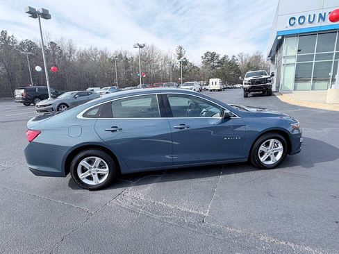 Used 2024 Chevrolet Malibu LT image 4