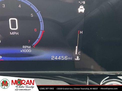 Certified 2024 Chevrolet Trax RS w/ Driver Confidence Package FWD image 19
