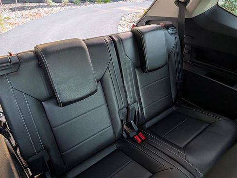 Certified 2023 Volkswagen Atlas SEL AWD/4WD image 19