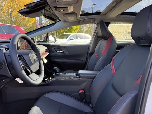 New 2026 Toyota Prius Plug-In Hybrid image 13