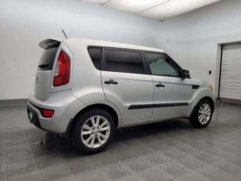 Used 2013 Kia Soul + image 10