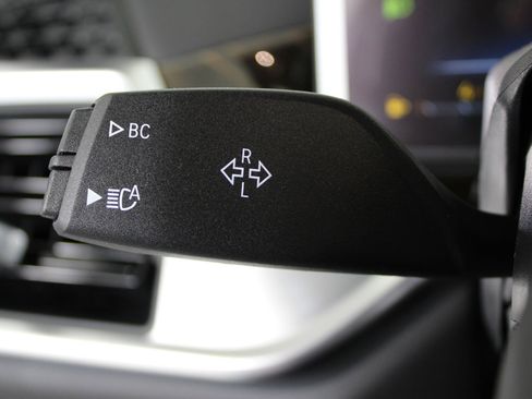 New 2026 BMW X5 xDrive40i w/ Climate Comfort Package image 29