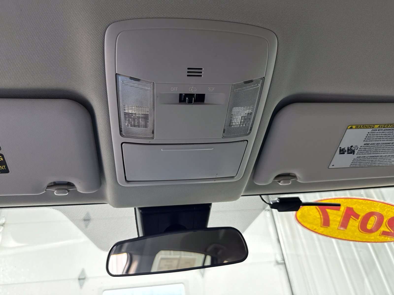 Used 2017 Toyota RAV4 LE AWD/4WD image 31