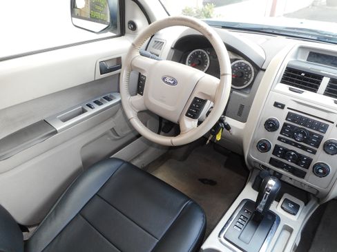 Used 2012 Ford Escape 4WD Hybrid image 22