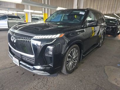 Used 2025 INFINITI QX80 Luxe w/ Cargo Package