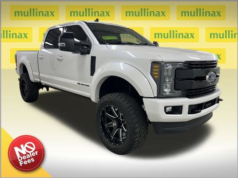 Used 2019 Ford F350 Lariat w/ Lariat Ultimate Package AWD/4WD image 1