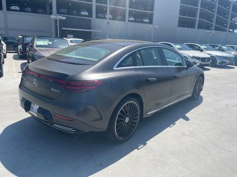Used 2023 Mercedes-Benz EQE 500 4MATIC Sedan image 5