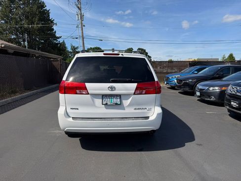 Used 2008 Toyota Sienna LE AWD/4WD image 5