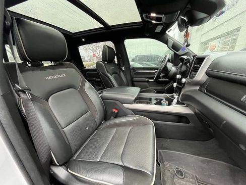 Used 2023 RAM 1500 Laramie image 4