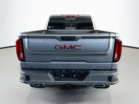 Used 2025 GMC Sierra 1500 AT4 w/ AT4 Premium Package AWD/4WD image 6